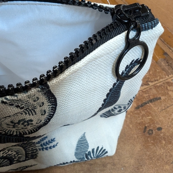 Handmade Botanical Paisley Makeup Bag - Picture 3 of 5